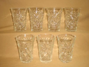 VTG "STAR OF DAVID" JUICE GLASSES - ANCHOR HOCKING -EAP- 4 3/8" - 7 OZ -SET OF 7 - Picture 1 of 7