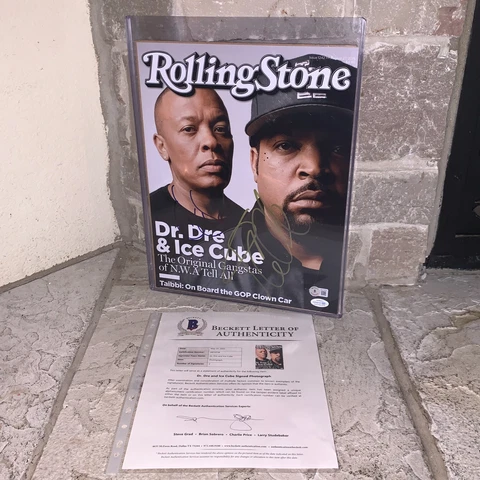 Signed Dr Dre & Ice Cube Rolling Stone Cover NWA Original Gangstas Beckett COA Cover