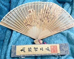 Vintage Chinese Wooden Decorative Fan Hand Crafted Personal Folding Fan w / box - Picture 1 of 7