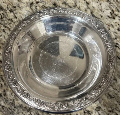 Reed & Barton 银色经典玫瑰设计 6 1/2 英寸碗花卉复古替换件 — 第 1/4 张图片