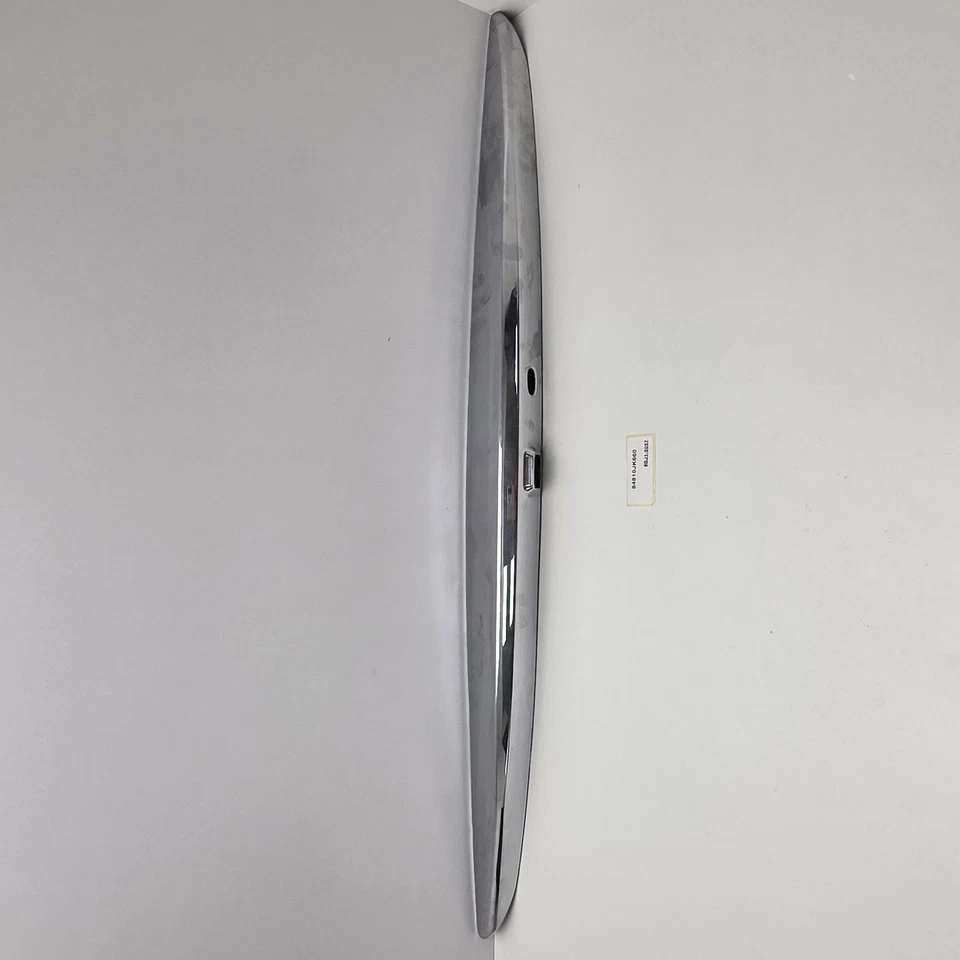 Infiniti G25 2008-2013 conjunto de acabado de tapa de maletero 84810Jk660 Foto 1 de 4