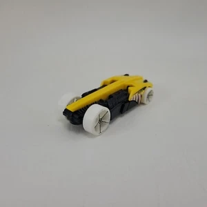 2007 Mattel Hot Wheels Buzz Bomb Black and Yellow - Picture 1 of 7