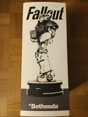 Fallout Modern Icons #5 Power Armor T-51 9'' Statue by Thinkgeek - Image 1 of 4