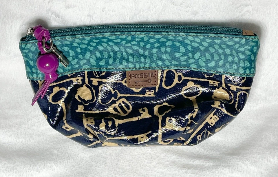 Llave fósil por bolsa de maquillaje en azul marino turquesa verde azulado vintage motivo de llave encanto Foto 1 de 4