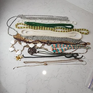 Konvolut Modeschmuck meist Halsketten - Bild 1 von 11