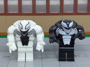 Custom Brick Venom custom fig white and black - Picture 1 of 3