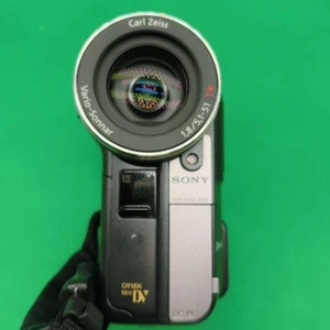 Sony Handycam DCR-PC300 Video Camera MiniDV Digital Camcorder Nightshot Used - Picture 1 of 4