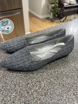 Zapatos para mujer Bellini Flora gris a cuadros punta puntiaguda talla 9,5 Foto 1 de 4