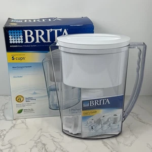 Brita Slim Model Water Filter Pitcher Replacement 5 Cup PITCHER ONLY READ - Picture 1 of 9
