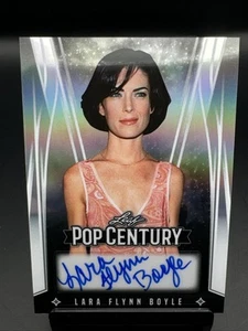 2025 Leaf Pop Century Prismatic Silver Lara Flynn Boyle 9/25 Auto Autograph - Picture 1 of 2