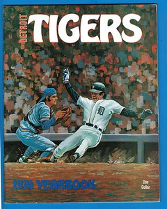 1974 DETROIT TIGERS Yearbook (ex) - Picture 1 of 1