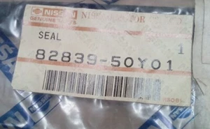 91-94 Nissan B13 Sentra Left Door Partition Read Seal Rubber Strip - Bild 1 von 5