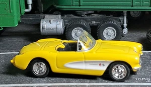 RTR MALIBU HO=1:87 SCALE SPORT CARS CORVETTE YELLOW BUILT CHEVY 4 LAYOUT/DISPLAY - Picture 1 of 18
