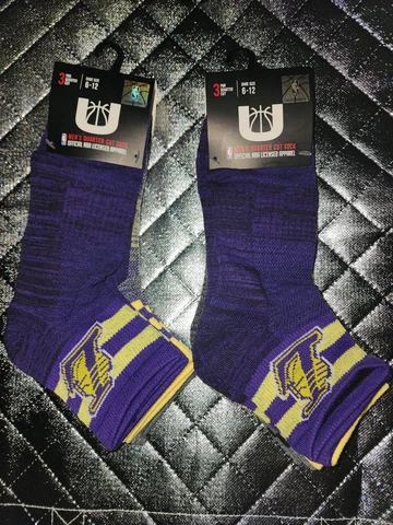 (2)NBA Los Angeles Lakers Men's Quarter Cut Socks Size 6-12 Total of 6 Pairs⭐️ Cover