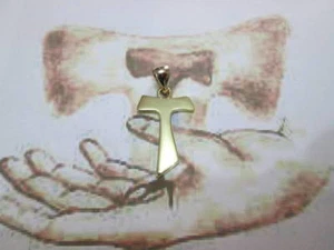 Tau Franciscan Cross pendant made Yellow Gold 18 K- artisan product - Picture 1 of 3
