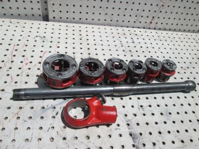 Ridgid 00R Pipe Threader w/6 Die 1/8",1/4",/3/8", 1/2", 3/4", 1",  - Image 1 of 4