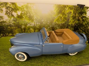 Franklin Mint 1941 Lincoln Continental Mark I LIMINTED EDITION w Paper work 1/24 - Picture 1 of 20