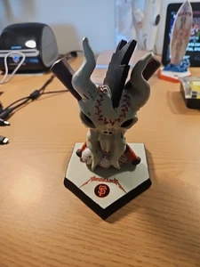 Metallica San Francisco Giants Gedenkfigur Statue Skull Squindo Neuwertig - Bild 1 von 7