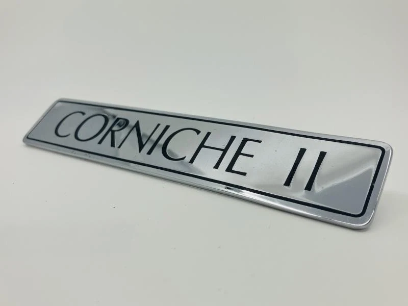 Vintage Rolls Royce Car CORNICHE II Brass Metal Chrome Rear Boot Badge Foto 1 de 1