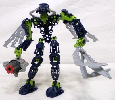 2007 LEGO Bionicle Toa Mahri 8914 Toa Hahli Complete Set No Instructions Damaged - Image 1 of 4