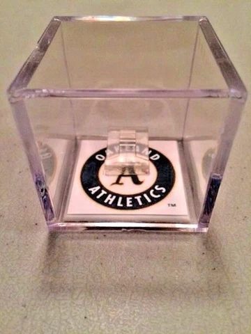 Oakland A's Athletics Custom MLB World Series Champions Ring Display Case w/Clip Cover