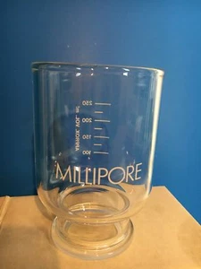 Millipore Glass funnel, 47mm 300 mL, borosilicate xx1004704 New in box NOS - Picture 1 of 4