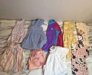 Girls Clothing Outfits Lot Of 9 Size XS 4/5 Hello Kitty, Disney, Old Navy Summer - Picture 1 of 4