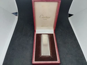 Encendedor de gas Cartier vintage plateado ovalado con caja.Vol.2 - Imagen 1 de 9