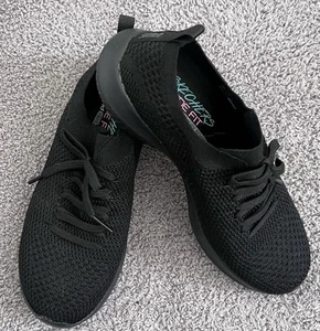 Sketchers schwarze Memory Foam Wide Fit Slipper/Läufer. Gr. 7,5 Neu! - Bild 1 von 5