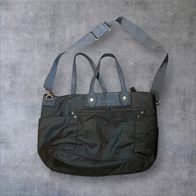 Bolso de mano Marc By Marc Jacobs de nailon verde para bebé  Foto 1 de 4