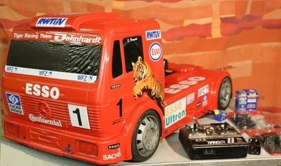 FG-Renn-Truck MB Tiger Racing Team Dehnhardt, M1:6, Benziner 1:25, 22cm³ - Bild 1 von 4