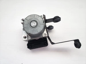 Sistema de frenos antibloqueo Escape 2017-2019 módulo AB GV61-2C219-DH - Imagen 1 de 8