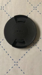 Genuine Sigma LCF-77 III 77mm Front Lens Cap Center-Pinch - Picture 1 of 2