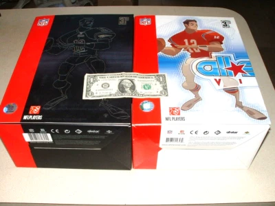 TOM BRADY 2007 DECK SUPERIOR ALL STARS VINIL BONECO PAR PRETO E LE AMBOS /500 NOVO NA CAIXA - Imagem 1 de 4