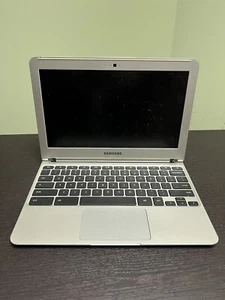 Samsung Chromebook XE303C12 FOR PARTS  FREE SHIPPING Not including ac charger - Picture 1 of 6