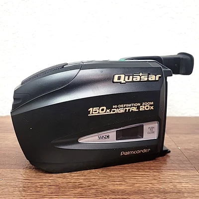 Quasar VM-D51 VHS-C Video Camera Palmcorder Digital EIS 20x Zoom - Image 1 of 4