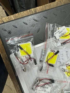 10 12v led square lights with 2 types of hookup - Foto 1 di 5