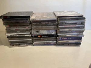 CD Collection Various Hard Rock & Heavy Metal Bands Lot KISS Metallica Ozzy - Foto 1 di 14