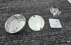 (QTÀ 5) Hubbell Raco 296 Scatola di uscita per ventilatore da soffitto con ferramenta - Foto 1 di 8