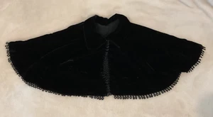 Vintage Black Velvet Cape Cloak for 24-28" Antique doll, nicely trimmed - Picture 1 of 5