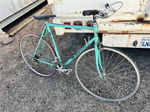Vintage Bianchi Celeste Road Bike - Suntour Cyclone 7000/5000 Gears, Modolo Brak - Picture 1 of 23