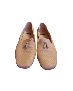 Vintage Stuart Weitzman Size 11 Beige Leather Loafers Tassels Comfort Square Toe - Picture 1 of 8