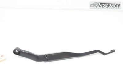 2013-2018 CADILLAC ATS FRONT LEFT DRIVER WINDSHIELD WASHER WIPER ARM OEM - Image 1 of 4