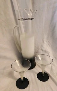 RARE VINTAG MCM BLENDO BLACK WHITE FROSTED PITCHER 2 GLASSES Silver RIM MARTINI - Picture 1 of 7