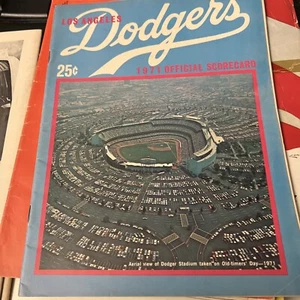 Los Angeles Dodgers 1971 Official Scorecard Program San Francisco Giants - Picture 1 of 5