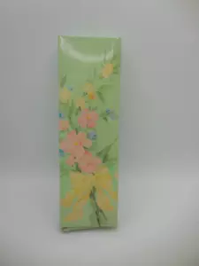 Vintage Avon 2 Taper Candles Easter Surprise Garlandia Bunny Rabbit NIP - Picture 1 of 8