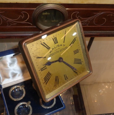 ARGENTINA ADVERTISING KALISAY APERITIVO QUINADO-VINTAGE BRONZE TABLE ALARM CLOCK Cover