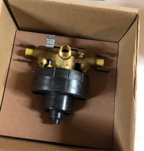 AMERICAN STANDARD R127SS BILANCIAMENTO PRESSIONE CORPO VALVOLA RUVIDO - Foto 1 di 4