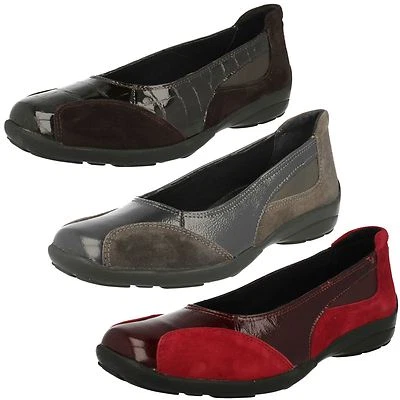 Ladies Wide Fit Easy B / DB Leather Slip On Shoes : Ripon (factory seconds) - Image 1 of 4