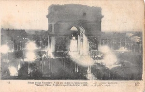 75-PARIS FETES DE LA VICTOIRE LA VEILLEE FUNEBRE-N�T1065-D/0281 - Imagen 1 de 2